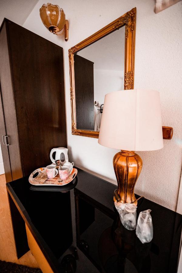 Apartmani Li Ливно Экстерьер фото